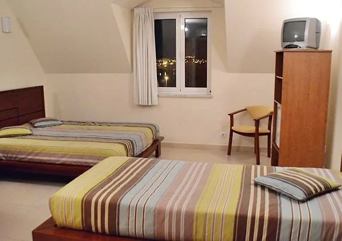 Ossiano's Panzió Peniche