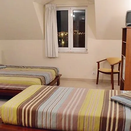 Ossiano's Bed & Breakfast Peniche